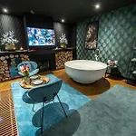 Semesterbostad De Luxe Bed &wellness 's-Hertogenbosch (Den Bosch)