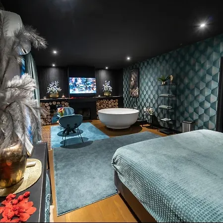 Ferienhaus De Luxe Bed &wellness 's-Hertogenbosch (Den Bosch)