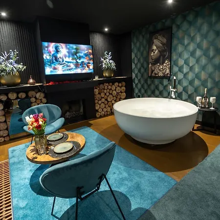 De Luxe Bed &wellness *