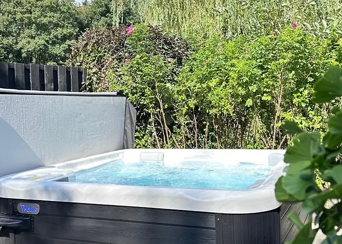 Vakantiehuis De Luxe Bed &wellness